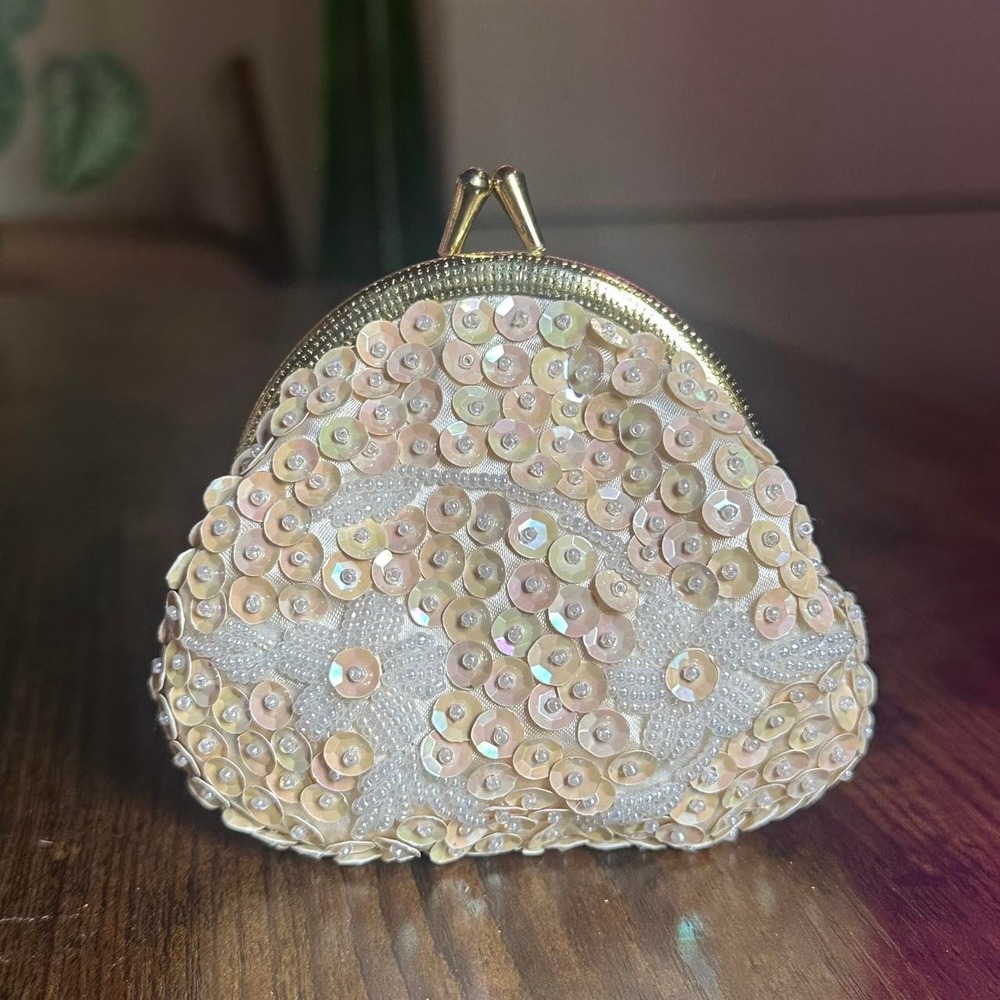 Vintage Sequin & Beaded Bridal Kiss Lock Clasp Purse